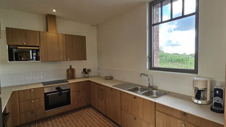 gite-hebergement-location-cassel-12personnes-cuisine02