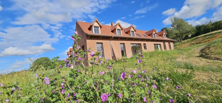 location-domaine-du-mont-vert-cassel-gite