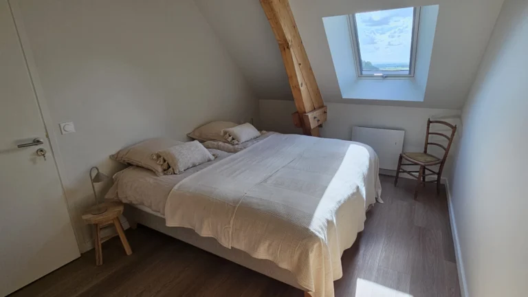 location-gite-cassel-6personnes-chambre1-01